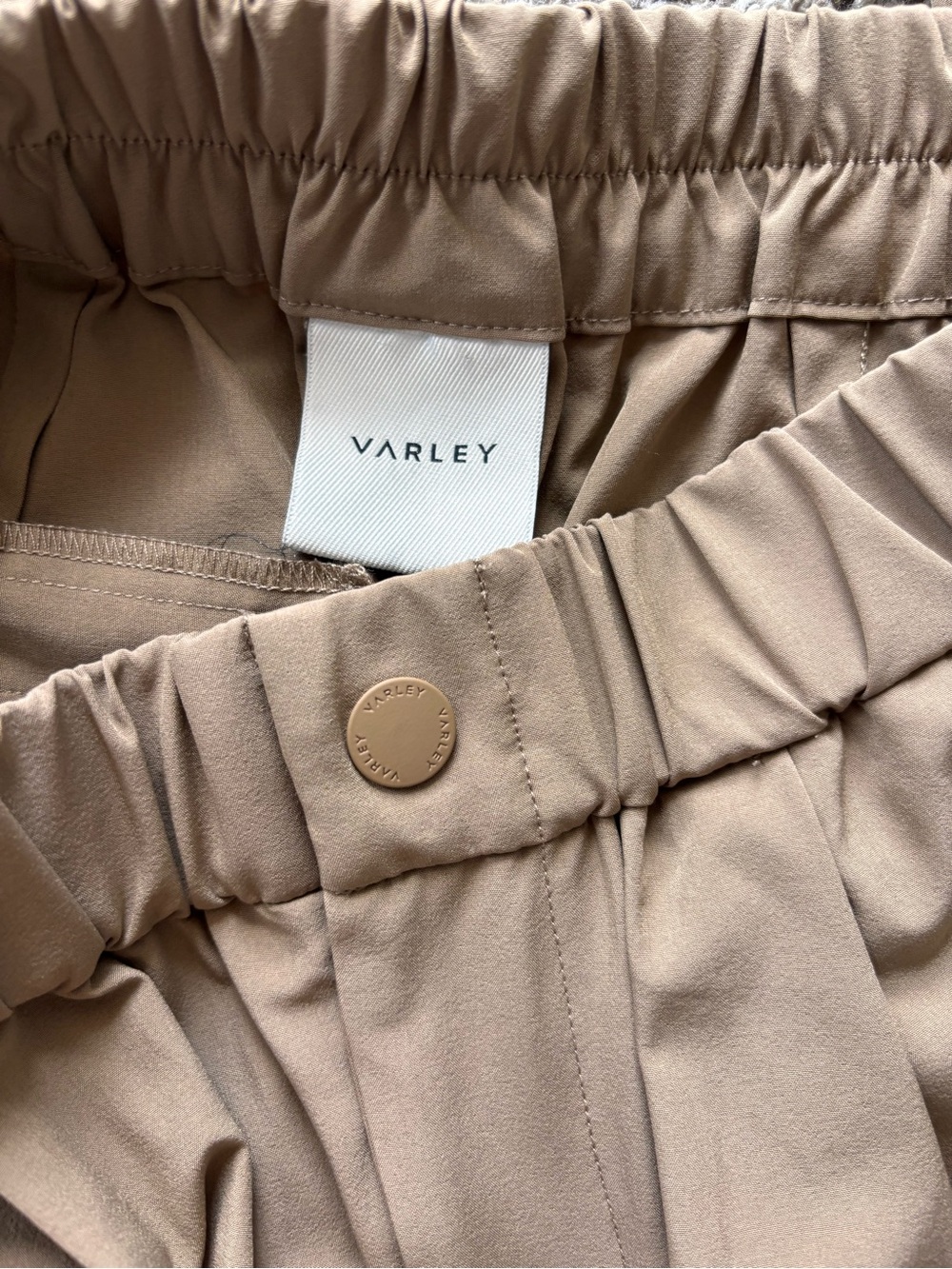 Varley Kayson Wide leg Pant Trousers Camel soft flex material Medium - Picture 7 of 11